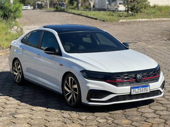 VOLKSWAGEN JETTA 2.0 350 TSI GASOLINA GLI DSG